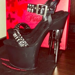 Revolver Heels